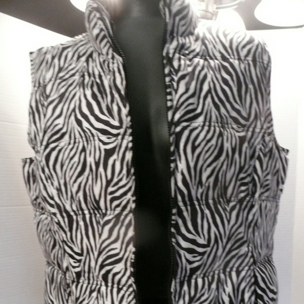 Charter Club Zebra Print Puffy Vest XL